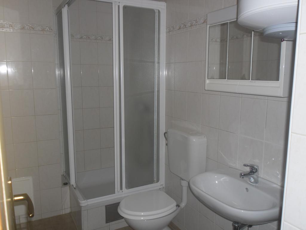 Apartments Golubic Свети Петър Стая снимка