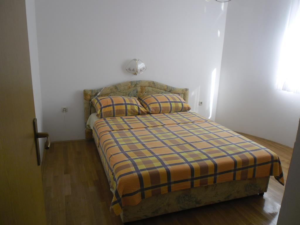 Apartments Golubic Свети Петър Стая снимка